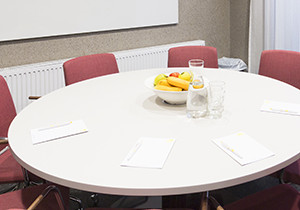 <i>Konferensrum Lyran med plats för 6 personer.</i>